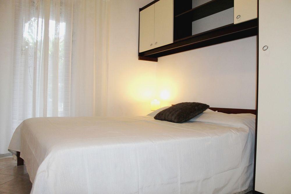 Apartments Vanda Rovinj Exterior photo