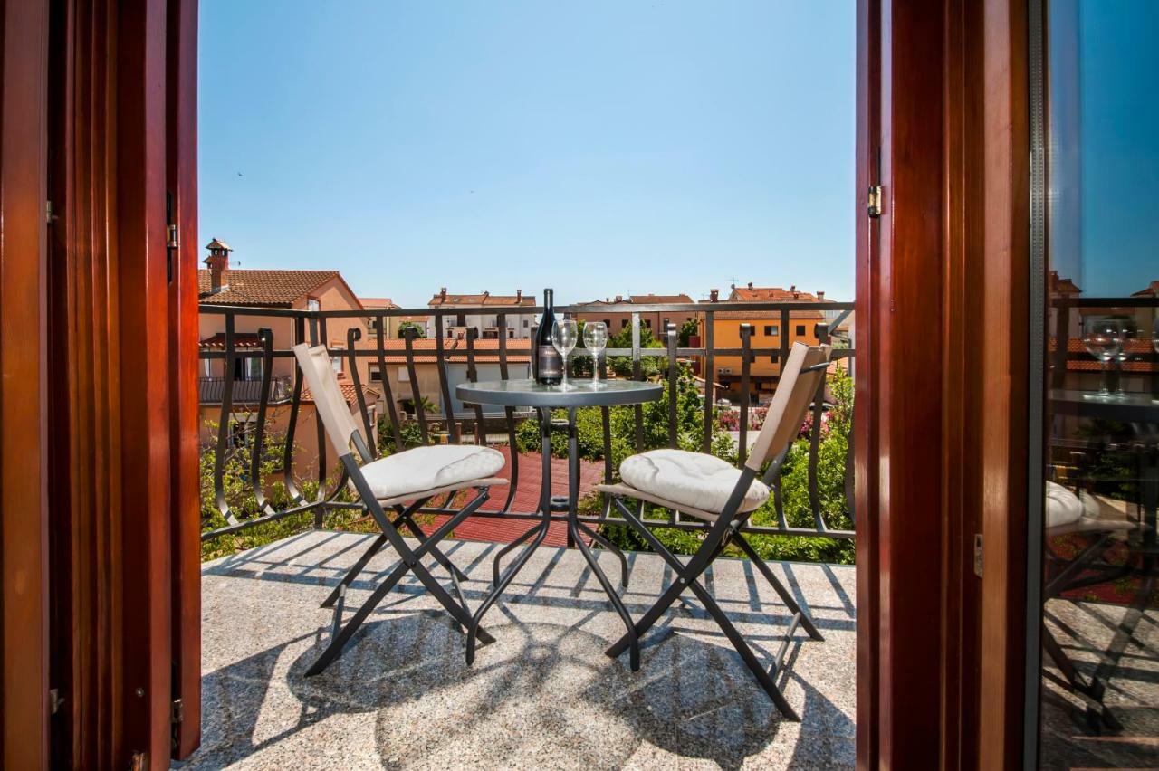 Apartments Vanda Rovinj Exterior photo