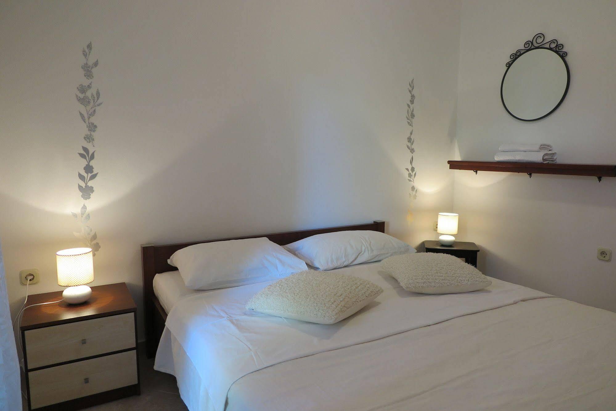 Apartments Vanda Rovinj Exterior photo